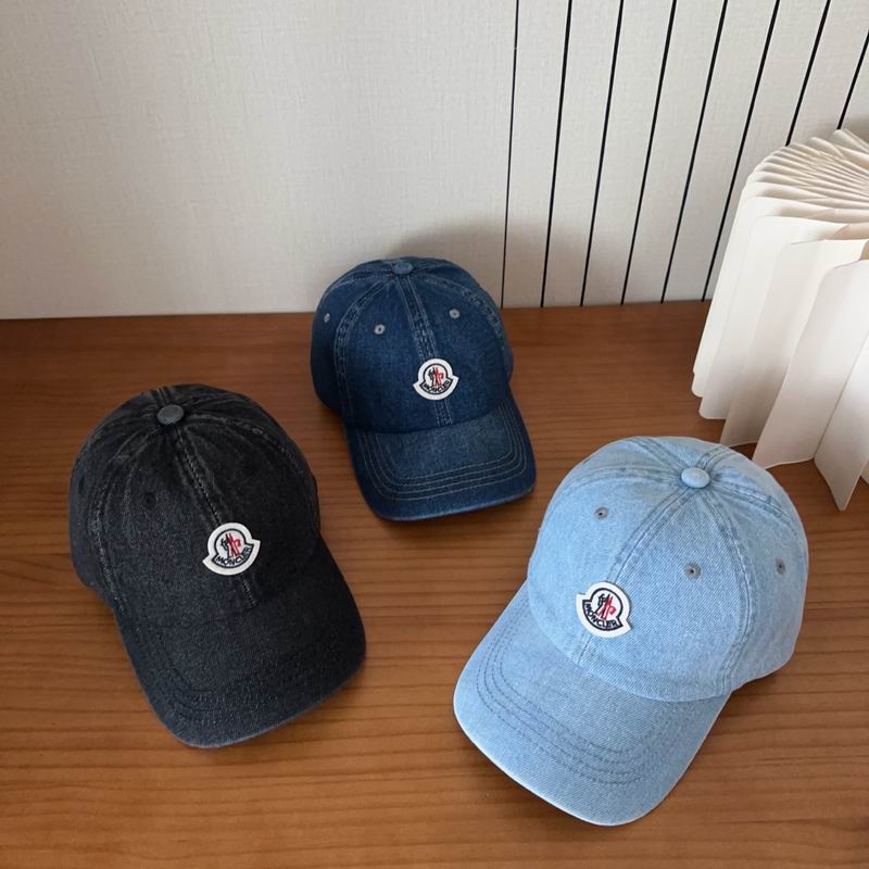 Moncler cap dx07